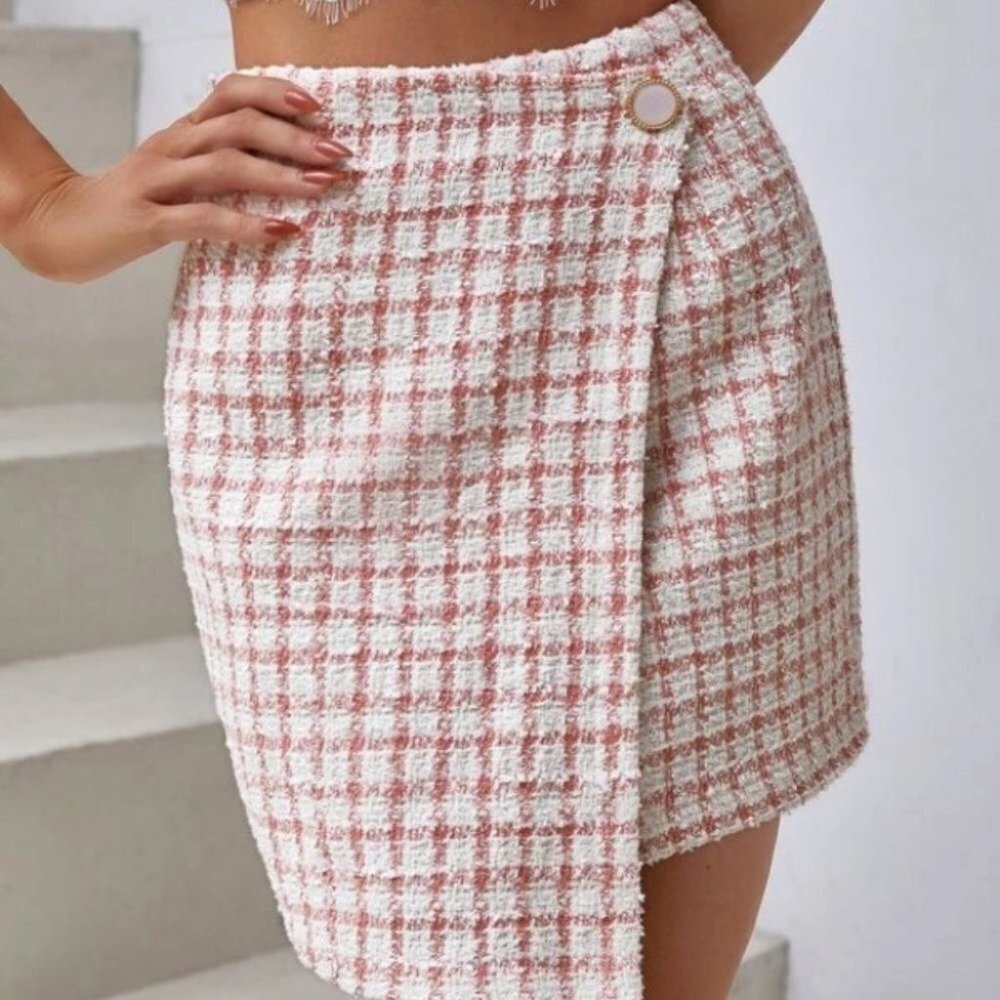 Tweed Button Detail Skirt